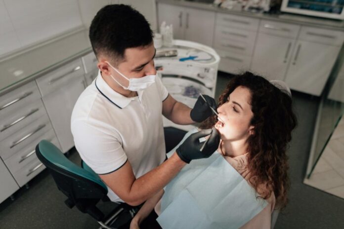 implant_dentar_n_trgu_mure_ce_trebuie_evaluat_nainte_de_intervenie__i_cum_ajut_planificarea_digital